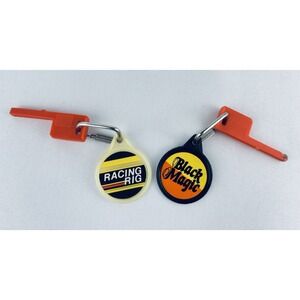 Lot Of 2 Vintage 1980 Kidco Burnin Keys And Key Chains Racing Rig -‎ Black Magic